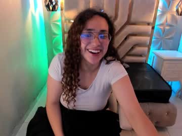 Bela_Star Chaturbate stream image from January 18, 2025