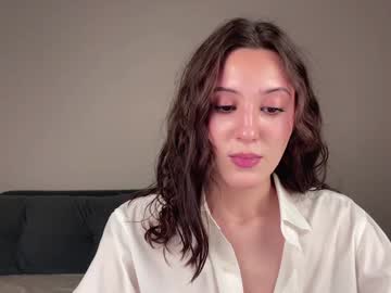 Coralineadultery Chaturbate stream image from January 18, 2025
