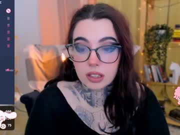 Dixipixi_ Chaturbate stream image from January 18, 2025