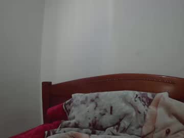 Kattymary Chaturbate stream image from January 18, 2025