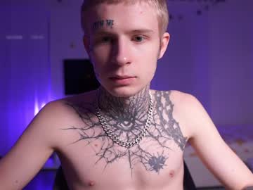 Lizerboy Chaturbate stream image from January 18, 2025