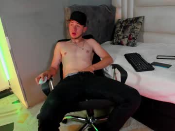 Loganboy_1 Chaturbate stream image from January 18, 2025