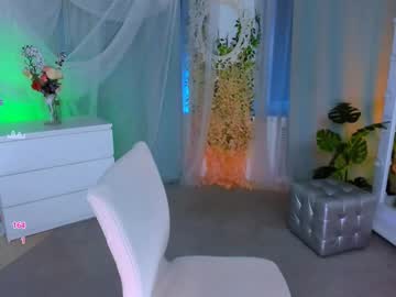 Deca_Dance Chaturbate stream image from January 18, 2025