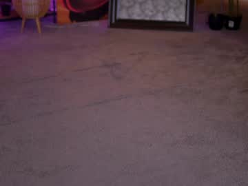 Evazane Chaturbate stream image from January 18, 2025