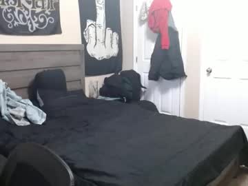 Josh317022 Chaturbate stream image from January 18, 2025