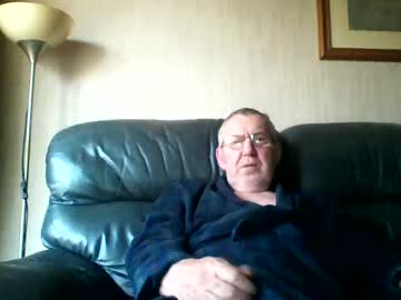 Discovery63 Chaturbate stream image from January 18, 2025