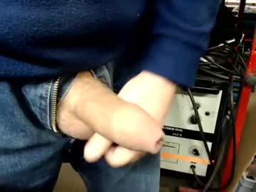 Johnson_82 Chaturbate stream image from January 18, 2025