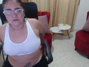 Kamila_Milf_ Chaturbate stream image from January 18, 2025