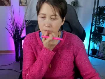 Ladymishael Chaturbate stream image from January 18, 2025