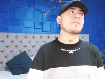 Sam_Mathews1 Chaturbate stream image from January 18, 2025