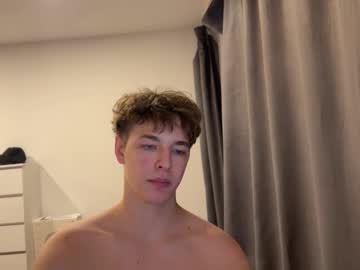 Lukedesirable Chaturbate stream image from January 18, 2025
