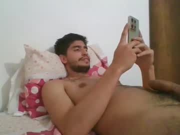 Rojitas_12 Chaturbate stream image from January 18, 2025