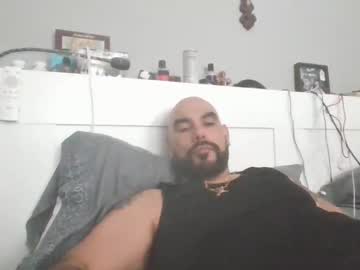 Talllatino310 Chaturbate stream image from January 18, 2025