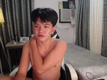 Drumsthick Chaturbate stream image from January 18, 2025