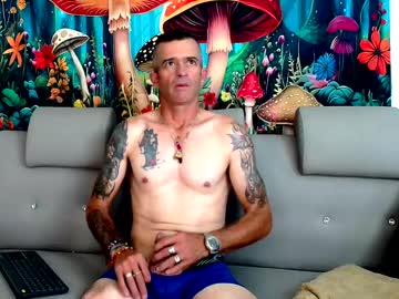 Erosdave Chaturbate stream image from January 18, 2025