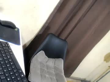 Hugcock69_Precious Chaturbate stream image from January 18, 2025
