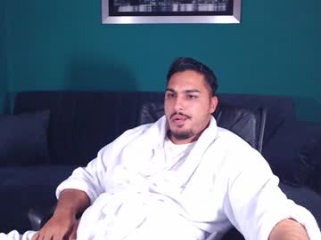 Zenobaro Chaturbate stream image from January 18, 2025
