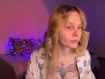 Britney__Sparkle Chaturbate stream image from January 18, 2025