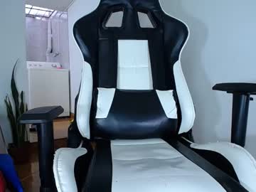 Diamond_Black00 Chaturbate stream image from January 18, 2025