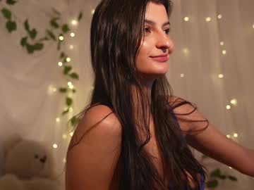 Eva_Ro Chaturbate stream image from January 18, 2025