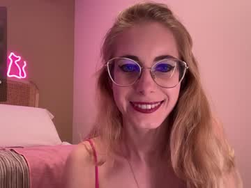Girl_I_Am Chaturbate stream image from January 18, 2025