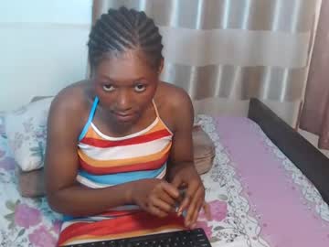 Krisniky Chaturbate stream image from January 18, 2025