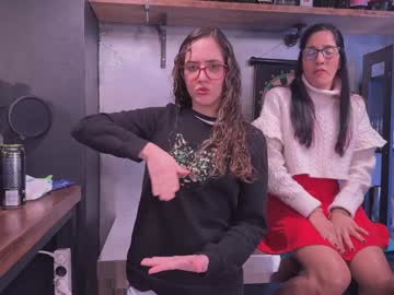 Naughtyluxe Chaturbate stream image from January 18, 2025