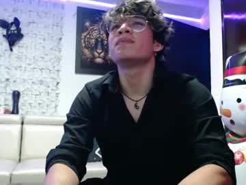Hercules_Men Chaturbate stream image from January 18, 2025