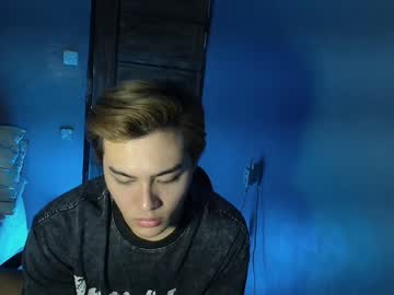 Kyle_Daks04 Chaturbate stream image from January 18, 2025
