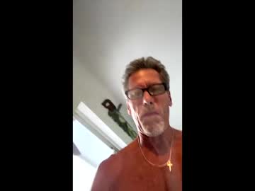 Pierre8inch Chaturbate stream image from January 18, 2025