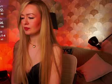Heart_Therapy Chaturbate stream image from January 18, 2025