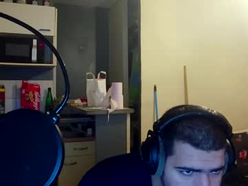 Ienessi Chaturbate stream image from January 18, 2025