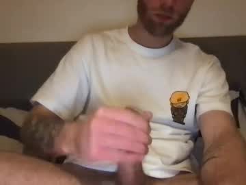Messageme11 Chaturbate stream image from January 18, 2025