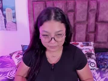Naughtyanamaria Chaturbate stream image from January 18, 2025