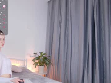 Samyfesser Chaturbate stream image from January 18, 2025