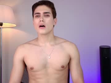 Swtmyst Chaturbate stream image from January 18, 2025