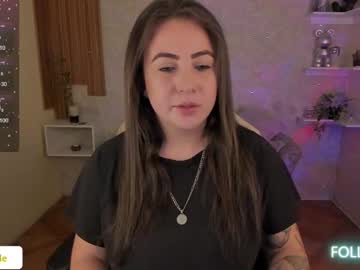 Jenniferhill_ Chaturbate stream image from January 18, 2025