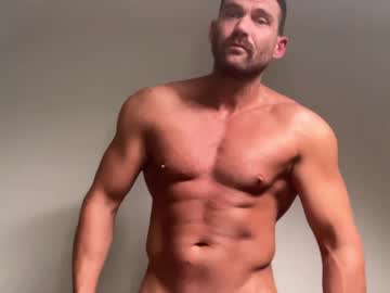 Maxmirari Chaturbate stream image from January 18, 2025