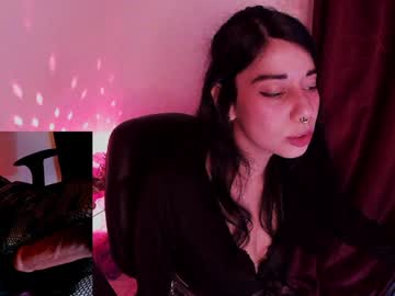 Alicekingdom Chaturbate stream image from January 19, 2025