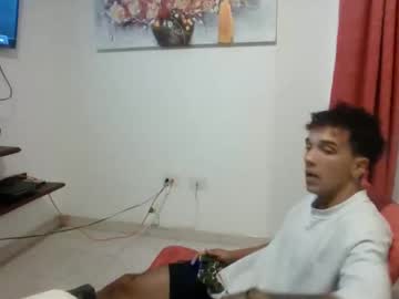 Evanzane_ Chaturbate stream image from January 19, 2025