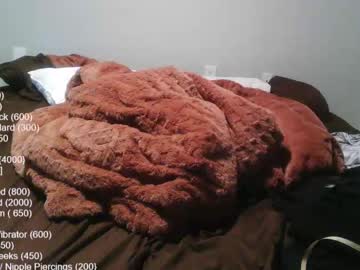 Foreigndollviolet Chaturbate stream image from January 19, 2025