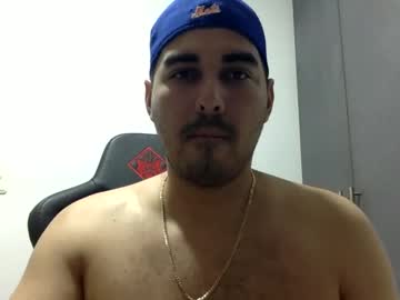 Dannyhot9 Chaturbate stream image from January 19, 2025