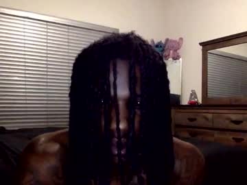 Glizzy247 Chaturbate stream image from January 19, 2025