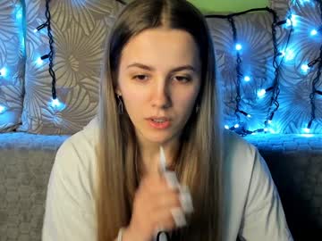 Maggiecake Chaturbate stream image from January 19, 2025