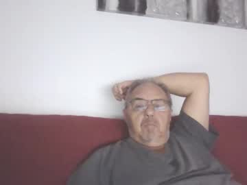 Mambow99 Chaturbate stream image from January 19, 2025