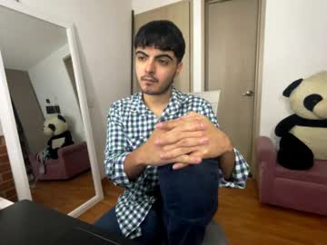 Mark_Perry_Twinklatin Chaturbate stream image from January 19, 2025