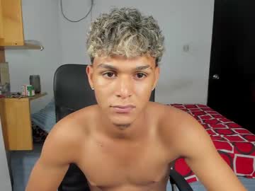 Master_Hot06 Chaturbate stream image from January 19, 2025