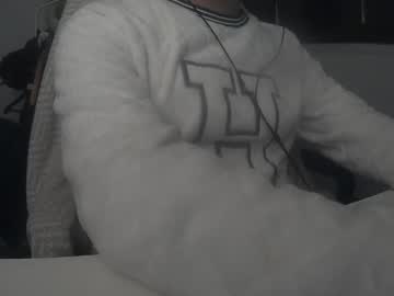 Srhot Chaturbate stream image from January 19, 2025