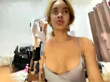Newbabeintownxx Chaturbate stream image from January 19, 2025