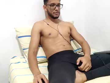 Atorres21 Chaturbate stream image from January 19, 2025